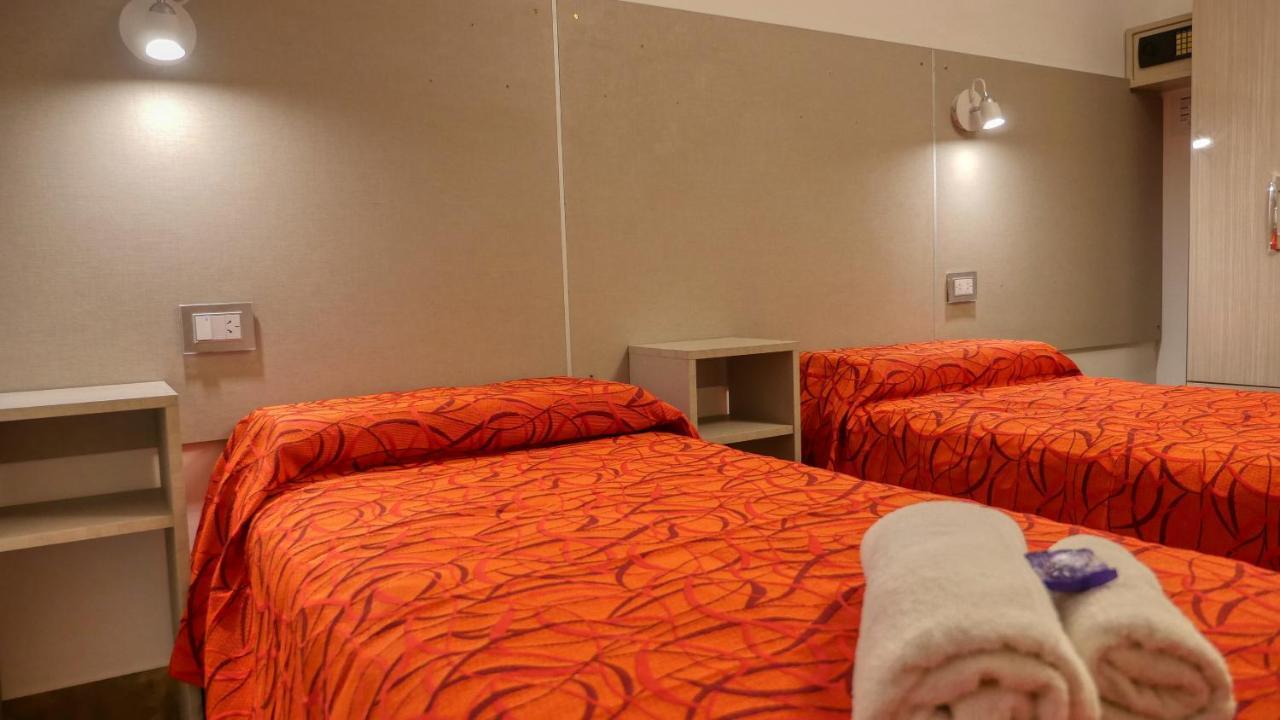Hotel סנטה קלארה דל מר מראה חיצוני תמונה